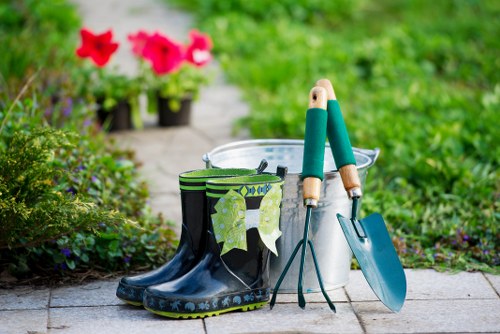 Eco-friendly equipment for hedge trimming